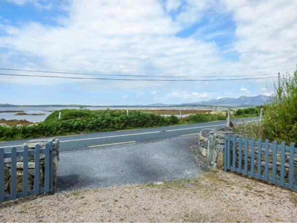 Ti Sheamuis, Carna Villa Clifden Luaran gambar